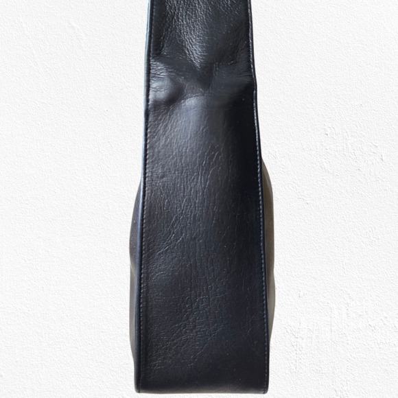 Vintage 1980s 111 STATE Black Leather Shoulder Bag Minimalist Heritage Purse - Picture 5 of 14